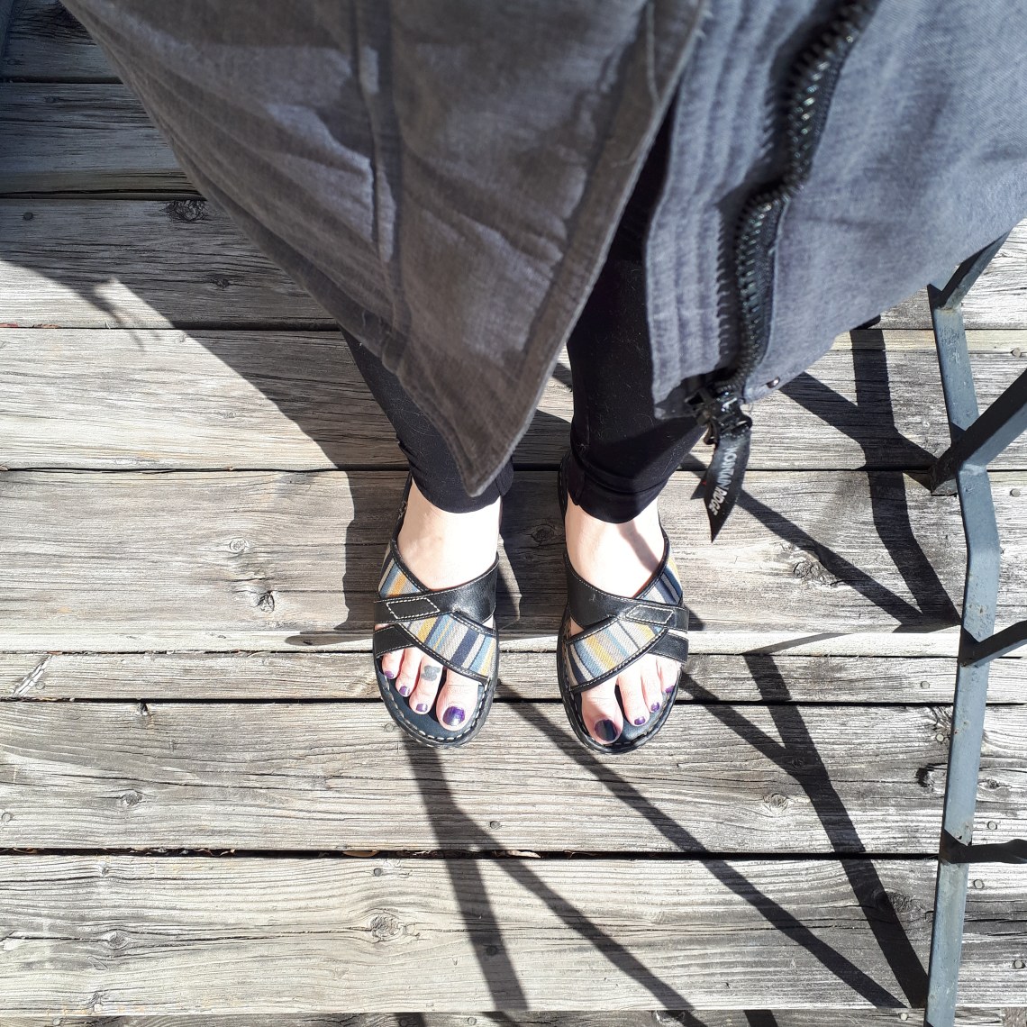 82 free the toes.jpg